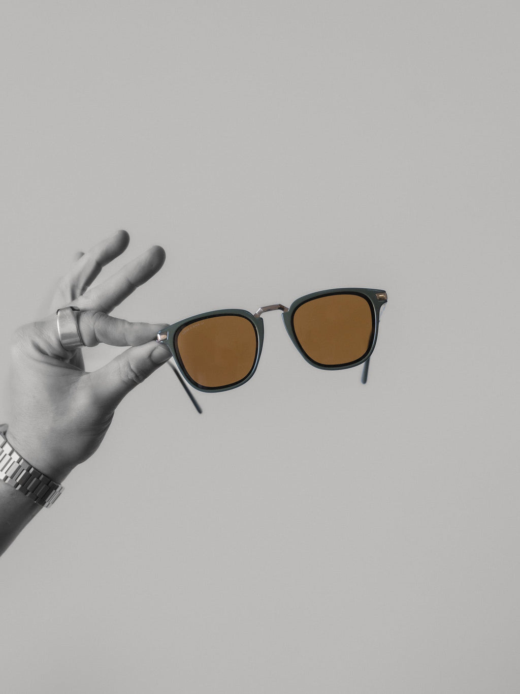 Boléro Maven — Gafas de sol con abertura cuadrada