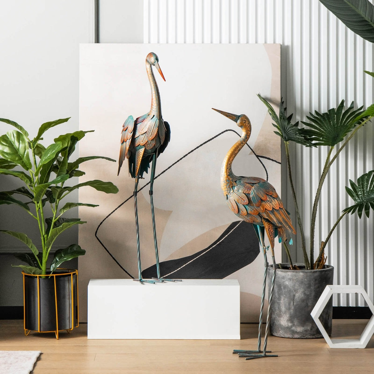 Juego de 2 estatuas de grullas para jardín, esculturas de aves de metal de pie