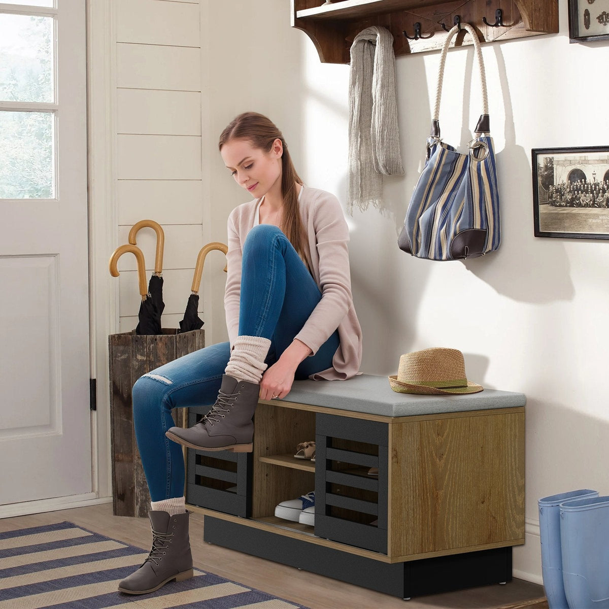 Banc à chaussures avec 6 compartiments de rangement et 3 étagères réglables-Naturel