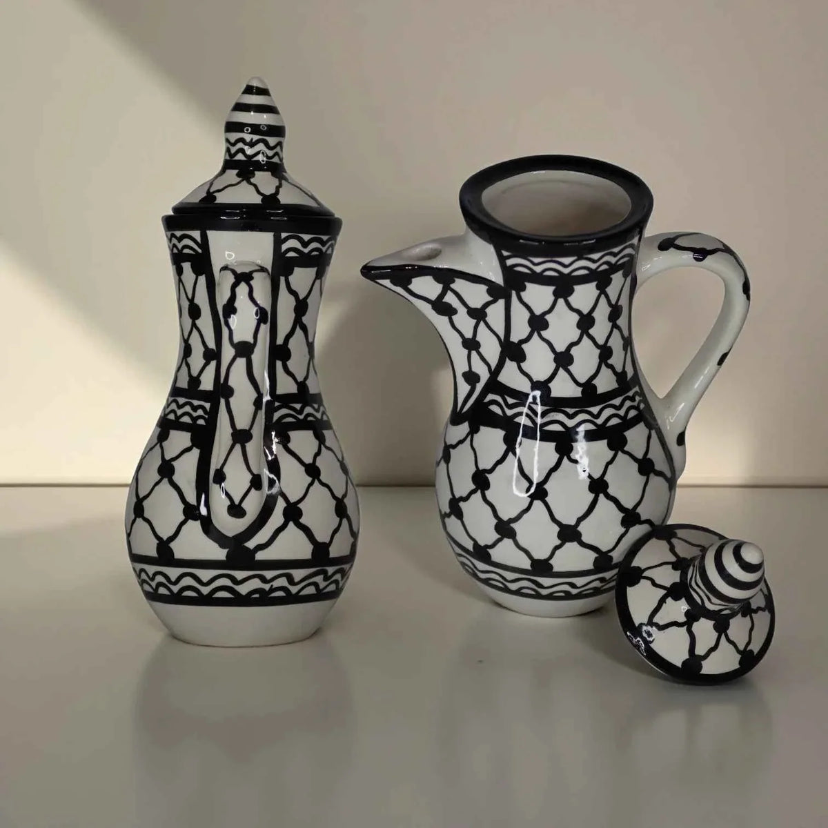 Handmade Palestinian Ceramic Coffee Jug – Tea & Coffee Pot (7 × 10 in)