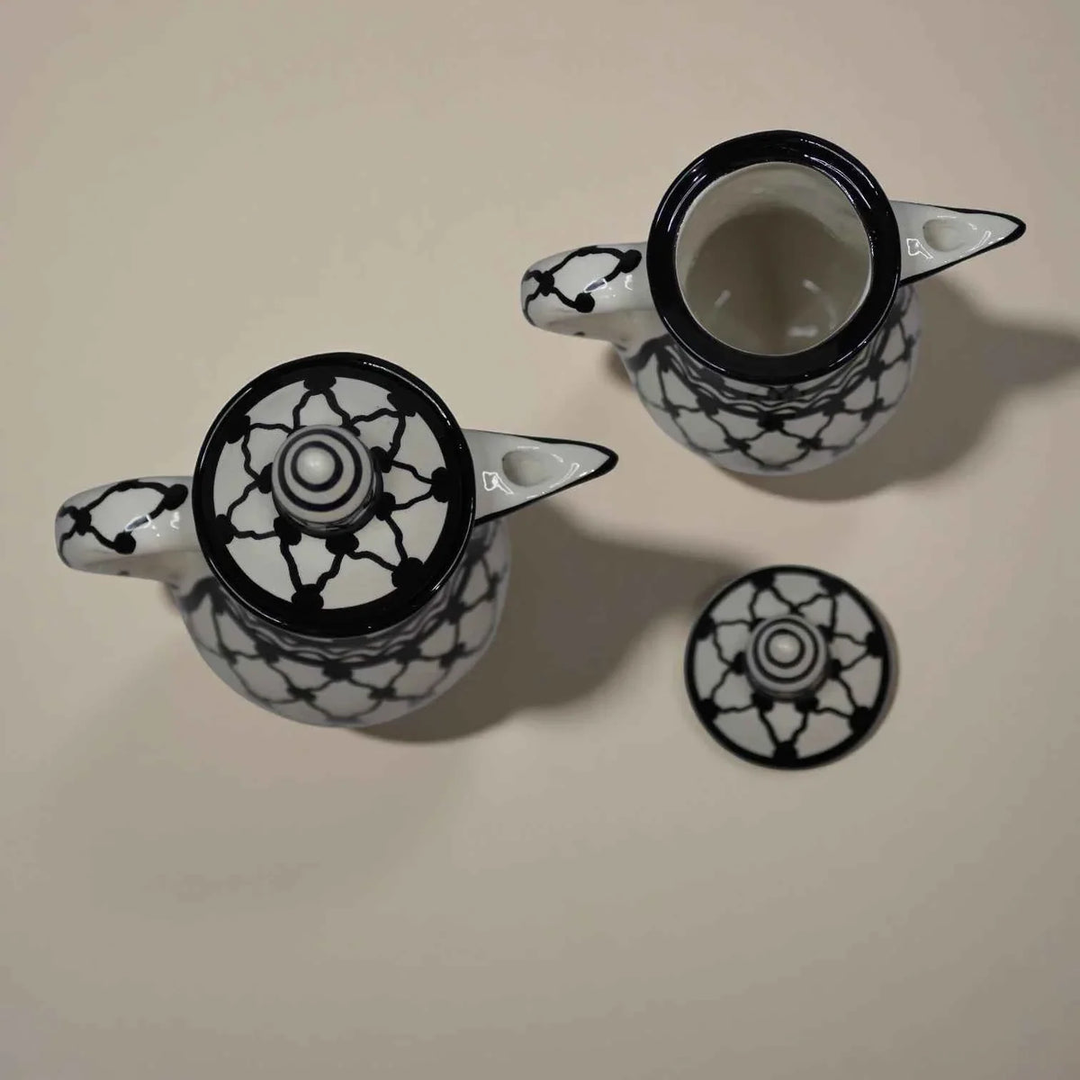 Handmade Palestinian Ceramic Coffee Jug – Tea & Coffee Pot (7 × 10 in)