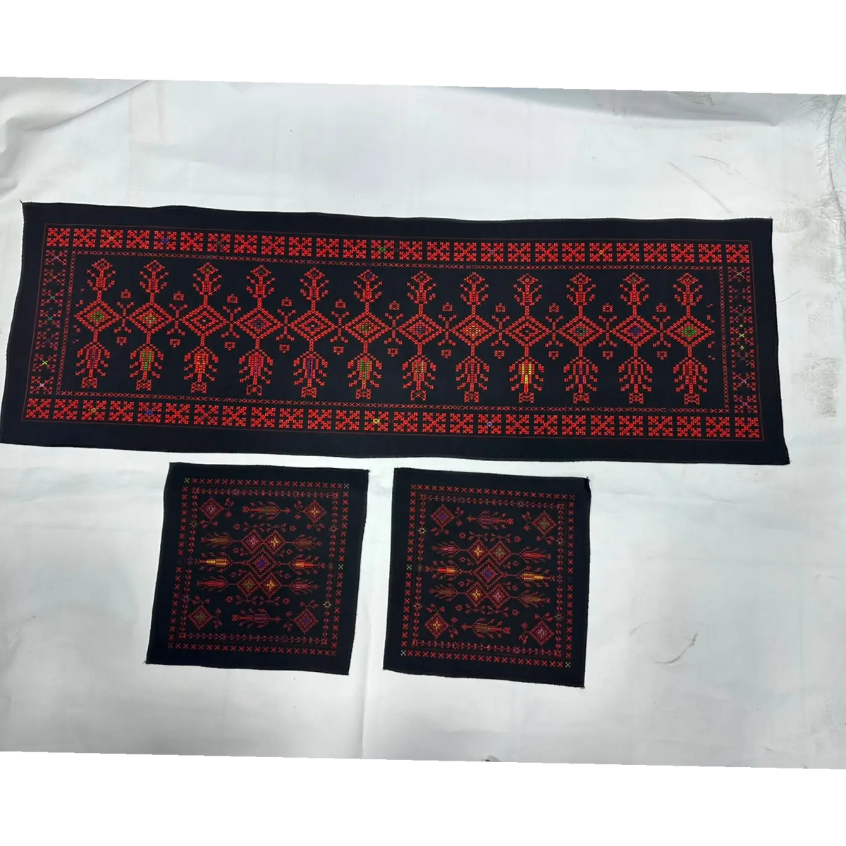 Living Room Tablecloth Set – Printed Tatreez - Ramallah