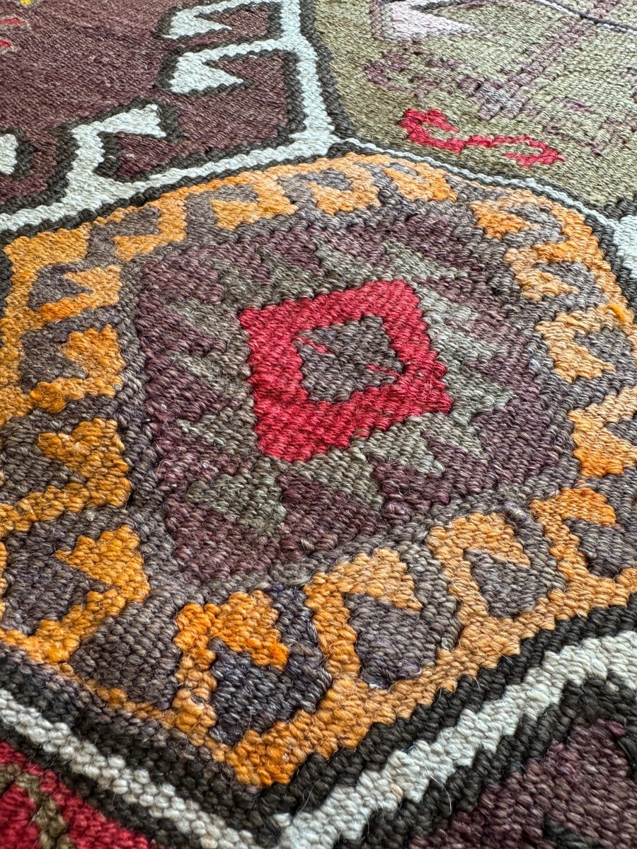 Vintage Turkish Kars Kilim Runner — Plum & Saffron Hooked Medallions | 3'11" × 8'10"