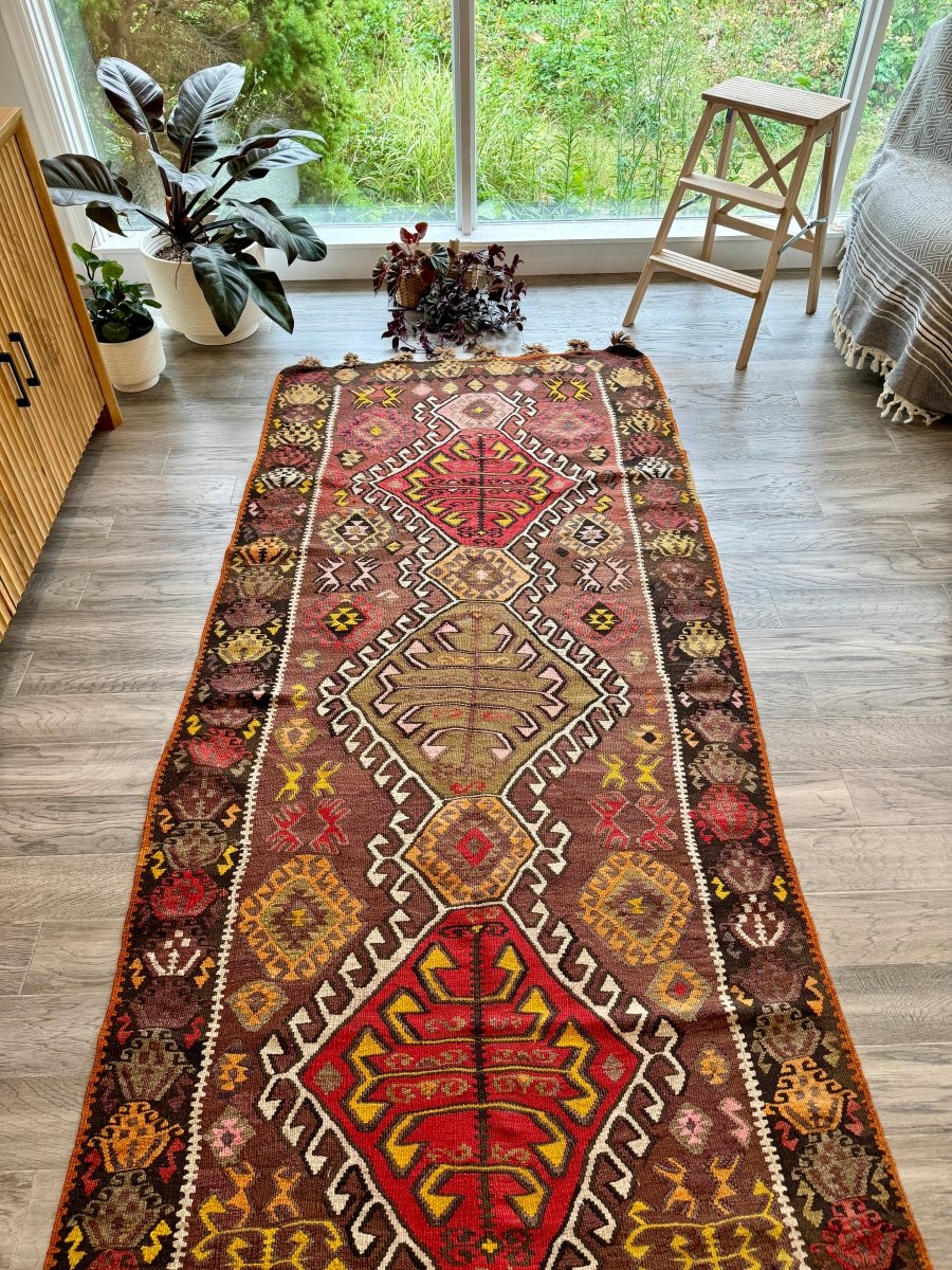 Vintage Turkish Kars Kilim Runner — Plum & Saffron Hooked Medallions | 3'11" × 8'10"