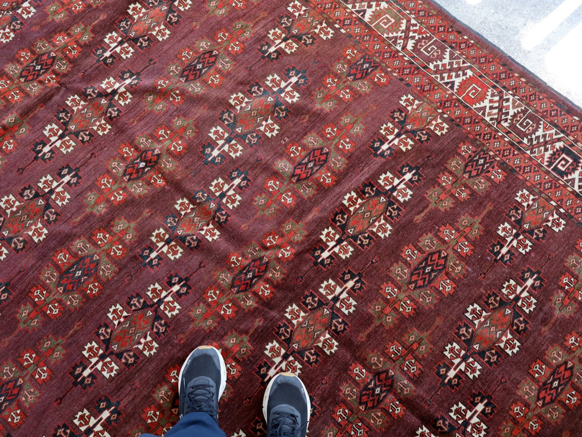 Turkmen Yomut Rug — Wine Red & Ivory Guls | 6'10" × 10'7"