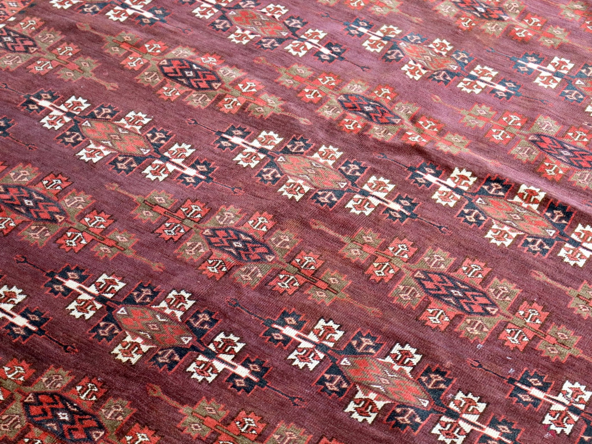 Turkmen Yomut Rug — Wine Red & Ivory Guls | 6'10" × 10'7"