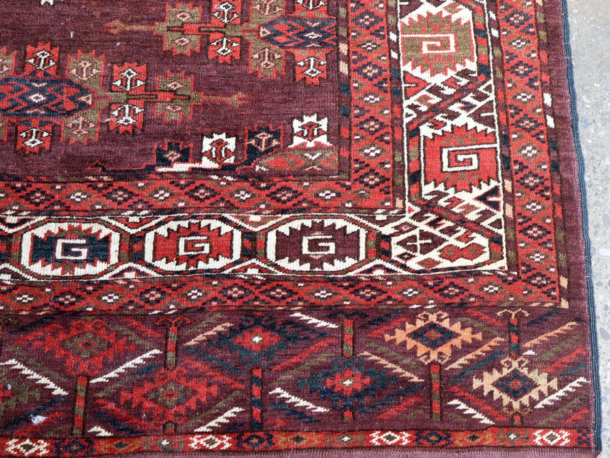 Turkmen Yomut Rug — Wine Red & Ivory Guls | 6'10" × 10'7"