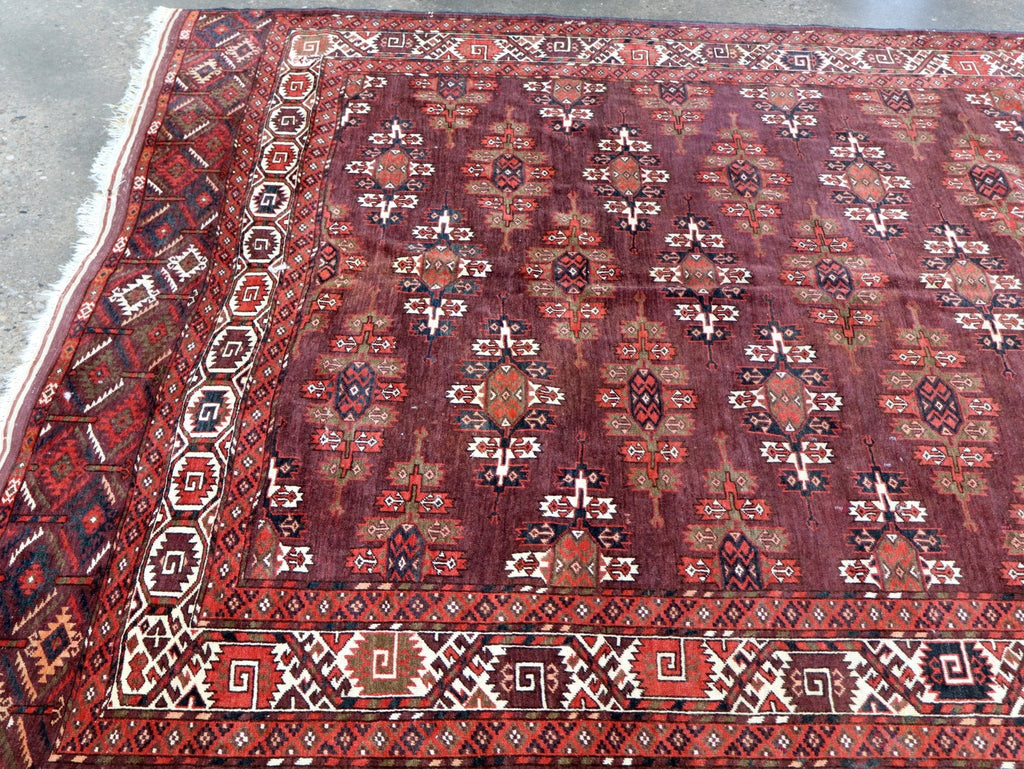 Turkmen Yomut Rug — Wine Red & Ivory Guls | 6'10" × 10'7"