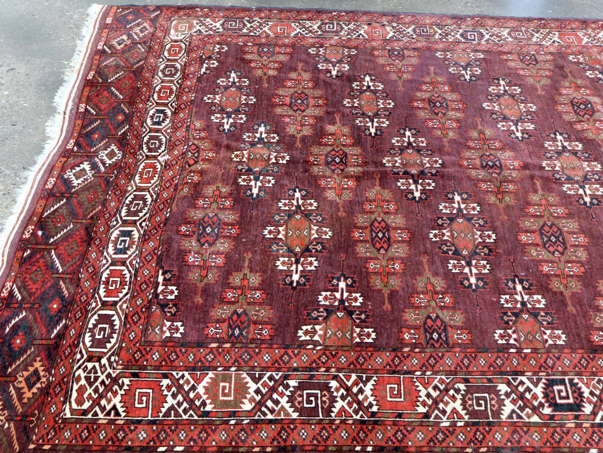 Turkmen Yomut Rug — Wine Red & Ivory Guls | 6'10" × 10'7"