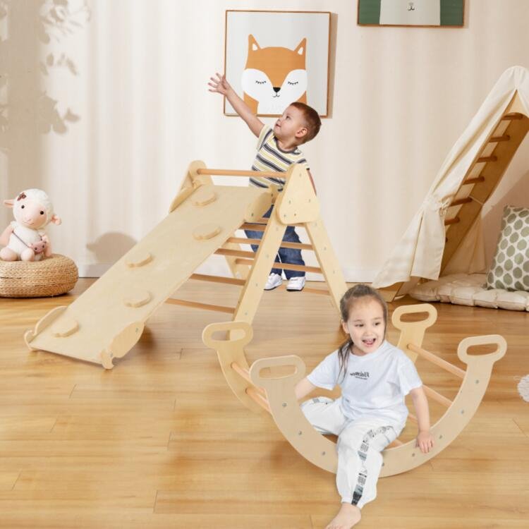 Juguetes de escalada de madera 5 en 1 para niños con arco triangular y rampa-Natural
